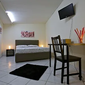 Casa vacanze A Casa Di Claudio, Aeroporto di Catania Fontana Rossa
